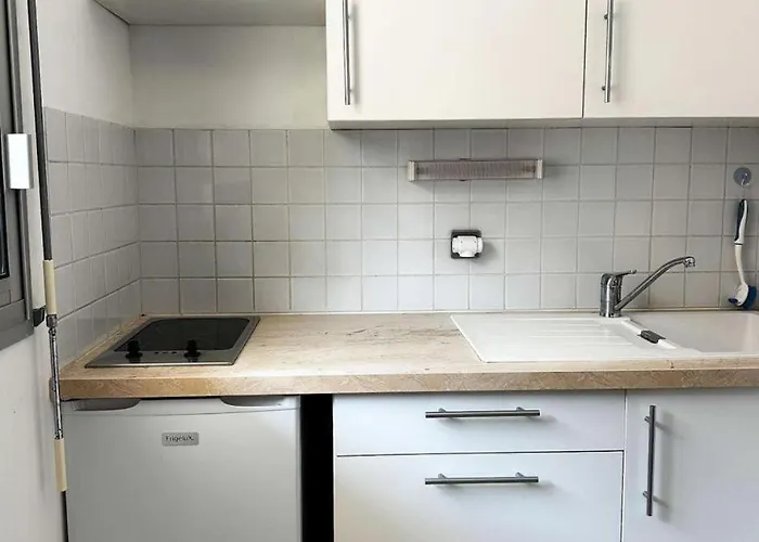 Clos St Arnaud - - Quartier Joigny Proche Mae-9644